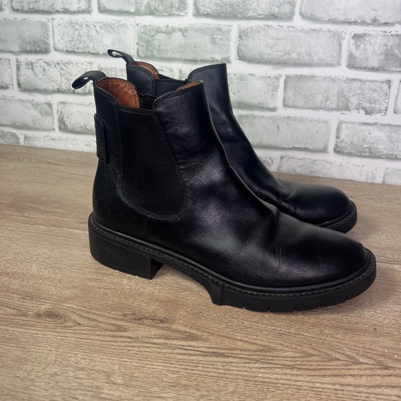 Coach Chelsea Boot - Picture 5 of 9